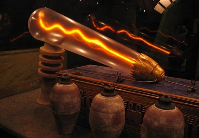 Lámparas de Dendera